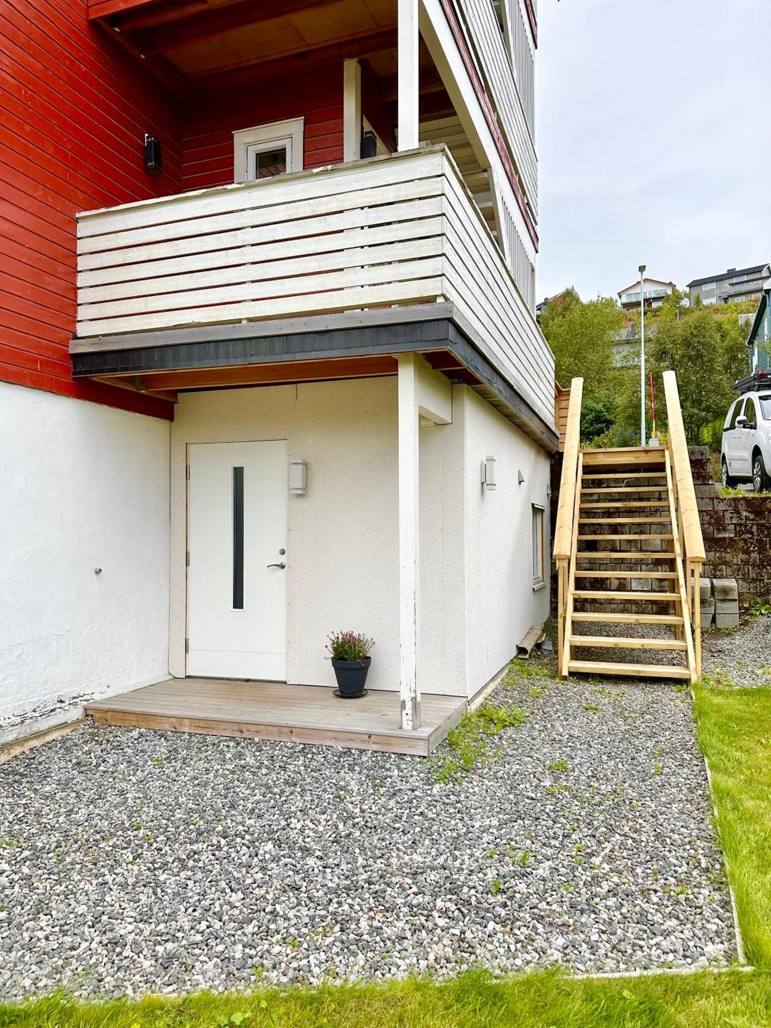 Modern Apartment In トロムソ エクステリア 写真